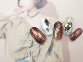 べっ甲&おはじきネイル