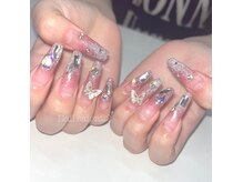 ロングネイルが得意です♪強度、フォルムに自信があります。