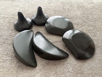 温活ルーム たまご肌/進化系ホットストーン　バザルト