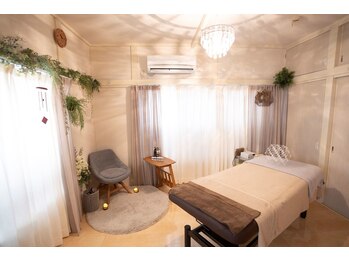 ねむりの止まり木/施術室