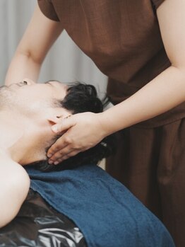 立川駅前 肩たたきの店の写真/蓄積した首肩コリを、短時間でクイックに解消！疲れた体をマッサージでリカバリーし、快眠へ導きます◎