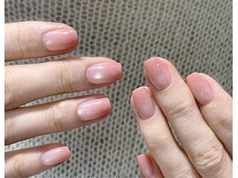 大人気ワンホンシンプルネイル