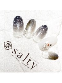 クール系ネイル