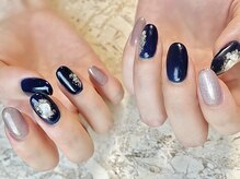 ネイルサロンアンドスクール ミュー(Nail Salon & school mieux)/ネイビー上品デザイン