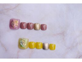 うる艶チークネイル