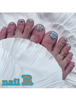 ネイルアール(nail R)/フラッシュのフットネイルです♪