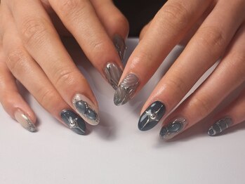 ネイルムード(Nail mood)の写真/毎回オフ無料なのでリ-ズナブルで通いやすい!人気のデザインも定額価格!豊富なカラ-・パ-ツ多数ご用意◎
