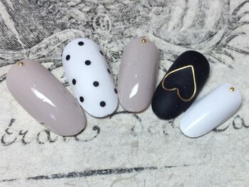 ネルフィーズ(NAILFY's)/ガーリーネイル