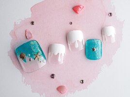 夏にピッタリ！海ネイル