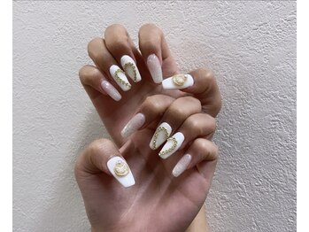 ジェイノヴァール(Jnovart)/