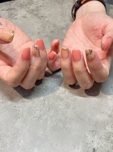 エム(em)/salmon pink