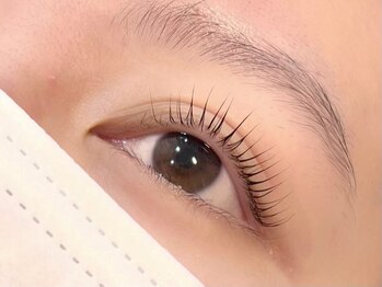 フィアラ 京都駅前店(Fiara)/パリジェンヌ