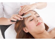 お顔そり専門店 ビューティーフェイス ミーツ国分寺店/【第一印象アップ】眉毛カット