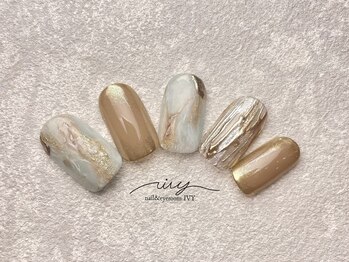 アイヴィー(IVY)/大理石ネイル