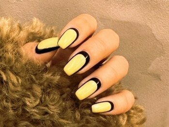 ユヌ(une)の写真/《"他サロンで根元が浮いた・持ちが悪かった"そんな方も納得◎》自然な長さだし♪卒業式ネイルにも◎