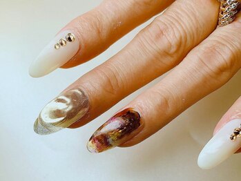 ネイルズ ラニ ル トロワ店(Nails Lani)の写真/スカルプで長さ出し☆ナチュラル&綺麗な長さ出しで理想の指先に♪自爪が短い方や爪の形が気になる方にも◎