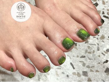ソルテ 学芸大学(sorte)の写真/マグネット150種から選ぶ夏ネイル！サンダルの季節に映えるフットミラー7500円☆
