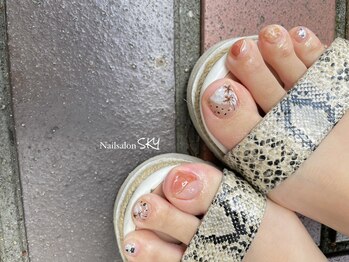natural beach girl footnail