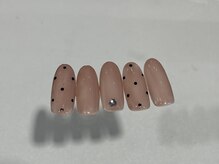 ビュー バイ ネオリーブ 用賀店(beau'r by neolive)/ワンホン風ドットネイル