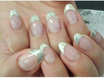 ネイルサロン エクール(Axceorr)/ミラーネイル