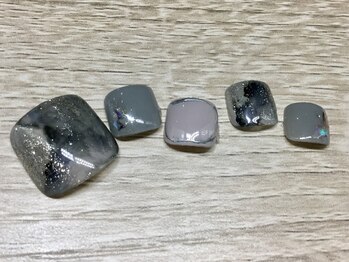 ネイルサロンアンドスクール ミュー(Nail Salon & school mieux)/《FOOTの季節♪》大理石ネイル
