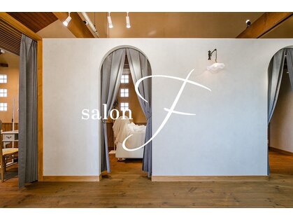 サロン エフ(salon f)の写真