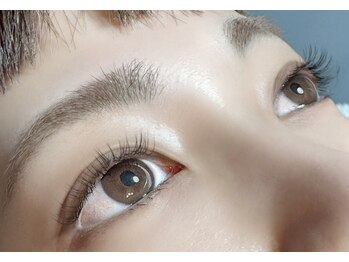 ブロウバー トウキョウ 乃木坂(brow bar tokyo)/フラットラッシュ　付け足しも◎