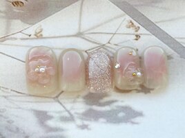 2月ネイルデザイン☆華やか