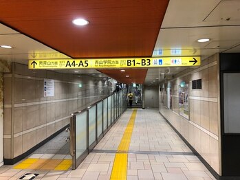 リキュア エスパース デ ボーテ 東京表参道店(ReCuA Espace de Beaute)/道順3