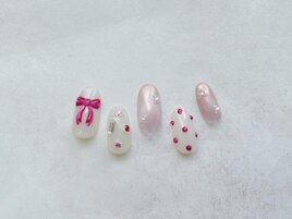 ガーリージュエリーネイル