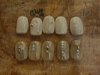 マジックネイル(magic nail)/simple / 60分8,800円