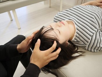 新横浜駅前鍼灸接骨院/ヘッドスパマッサージでケア