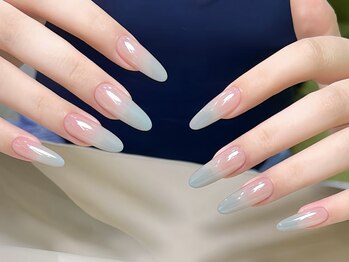 ビジューネイル(bijou nail)/