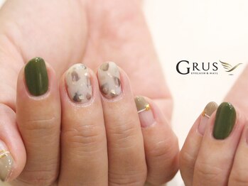 グルス(GRUS)/