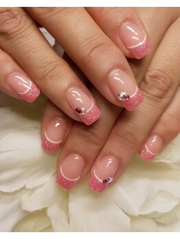 コーラル(CORAL)/ラメフレンチアート ¥9800