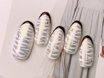 ネイルサロンフォーユー(for u)/ミラー×ゼブラ￥８９８０