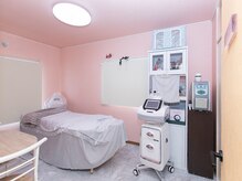 エムズライフ 柏(M's Life)の雰囲気（お施術は、優しいピンクの完全個室でリラックスして行われます。）