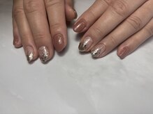 レアバイシェリエ(le'a by She'rie)/