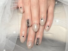 黒レースがポイント定額アート