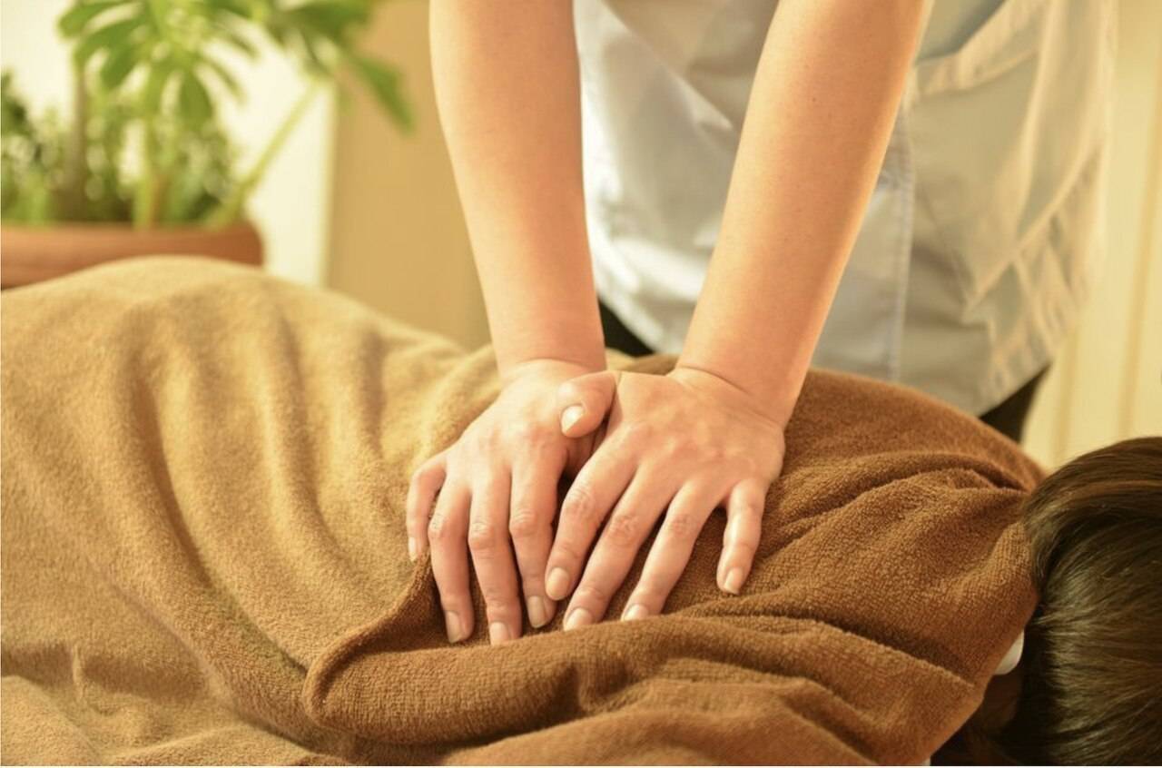 腰ほぐし30＋頭・首・肩甲骨ほぐし15 \5700→＼￥5,200／