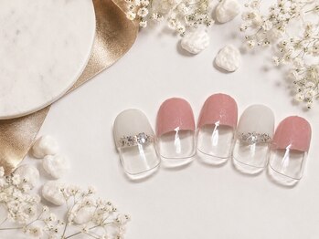 トレモロ ネイル アンド ケア(Tremolo nail and care)の写真/"シンプルだからこそこだわりたい"日常に溶け込む美しい指先を実現◎定額ネイルも人気♪