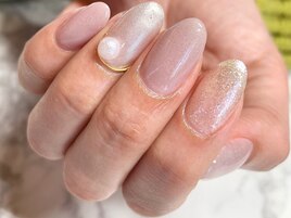 パールで上品ワンカラーネイル