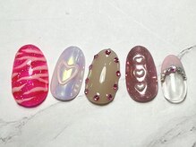 ネイルブレイク リリア(Nail Break lilia)/【初回オフ無料】カラフルネイル