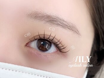 アイリー 上本町店(AILY)の写真/【フラット/LEDマツエク対応】豊富な種類から似合うデザインをご提案◎理想の目元へ