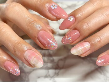 サロンドフォーエイチ(salon de 4H)/ブランケットチェックネイル