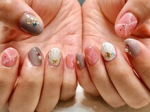 ラグウナ(Laguna)/人魚の鱗ネイル