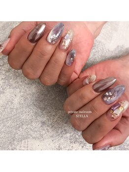 ラベージュネイル