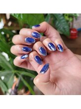 ブリリアントフェニックス(Brilliant Phoenix)/深い海のようなネイル★