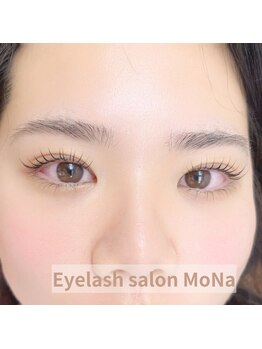 モナ(MoNa)/まつ毛パーマ【上下】