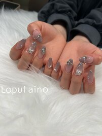 キラキラパーツネイル